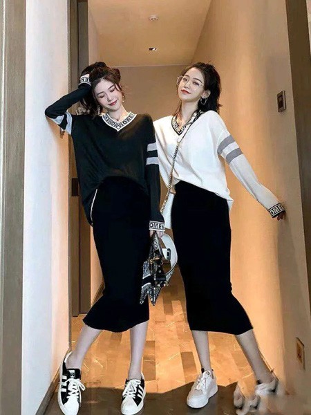 施洛琳2023春夏季黑色包臀裙