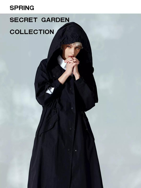 阳光里的汀兰2022秋冬季黑色大衣