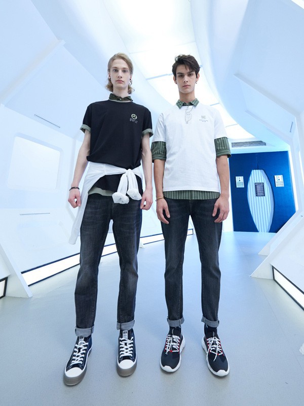 摩欧男装2023春夏季白色T恤