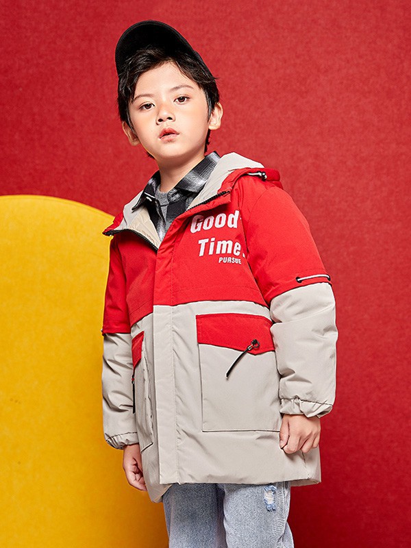 乖乖熊童装2022秋冬季拼色冲锋衣
