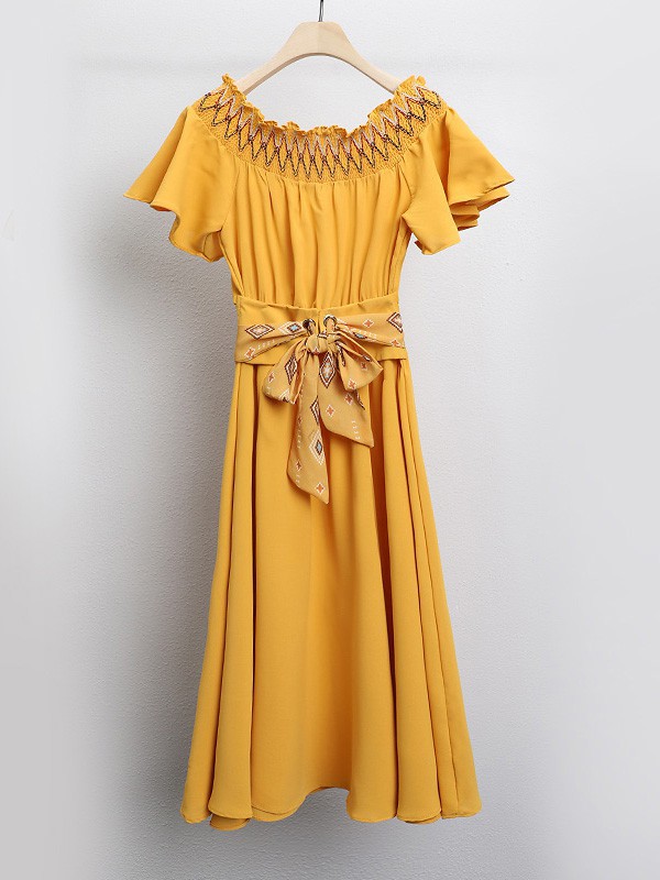 歌美瑞女装2023春夏季黄色连衣裙