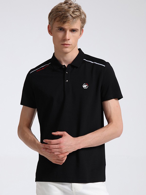 飞力镖马2023春夏季肤色T恤