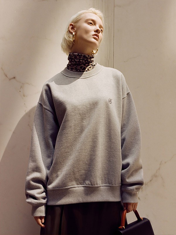 安德森·贝尔休闲装2023春夏季灰色毛衣