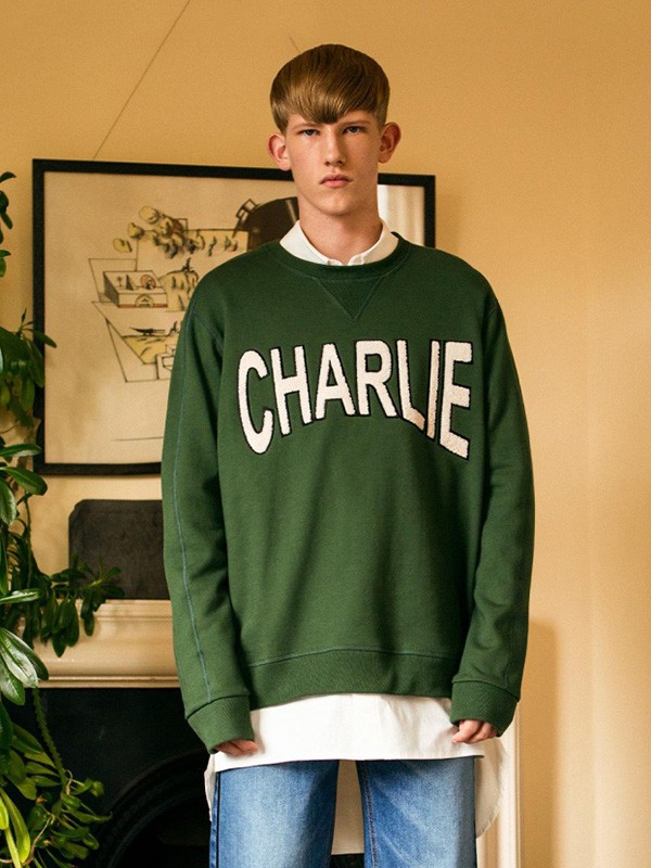 安德森·贝尔休闲装2023春夏季绿色T恤