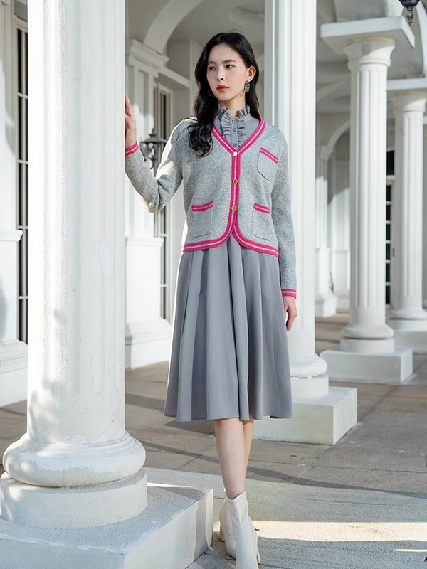 卡蔓女装2022秋冬季灰色长裙