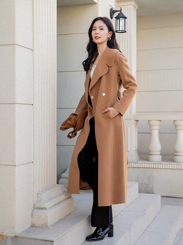 卡蔓女装2022秋冬季卡其色大衣