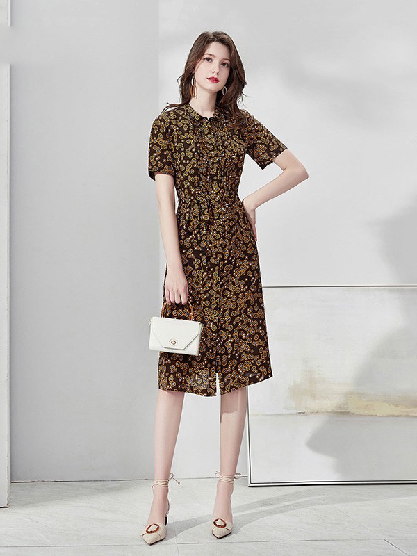 维多拉斯女装2023春夏季咖啡色连衣裙