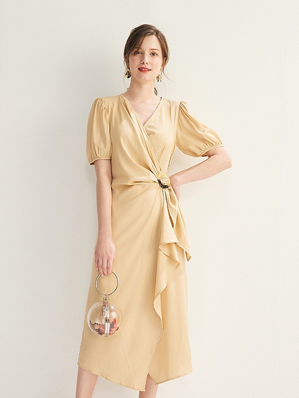 PIPO女装2023春夏季黄色连衣裙