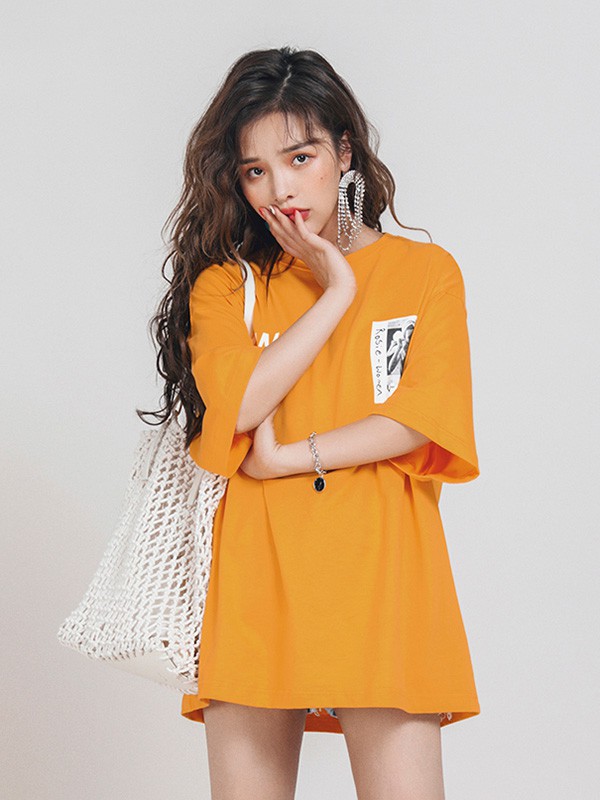 高言2023春夏季橙色T恤