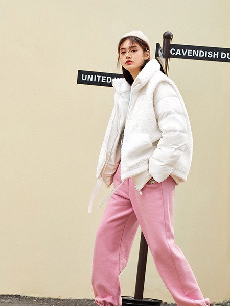 太平鸟女装2021秋冬季粉色纯色长裤