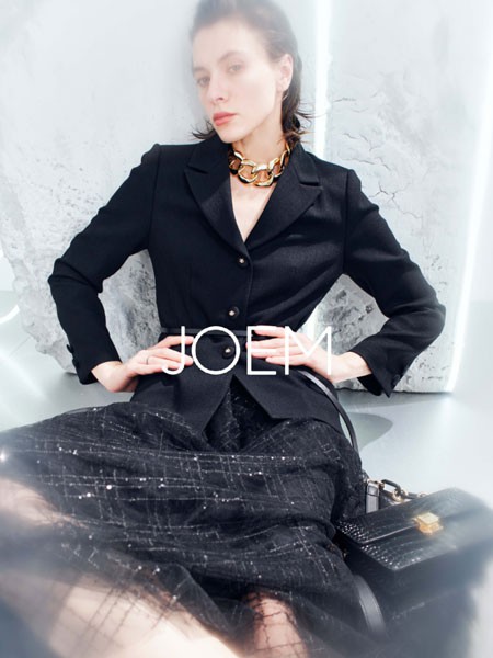 卓影2021秋冬季黑色长款纱裙