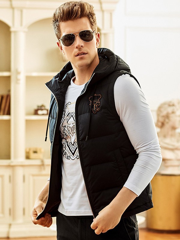 威杰思2021秋冬季白色印花T恤