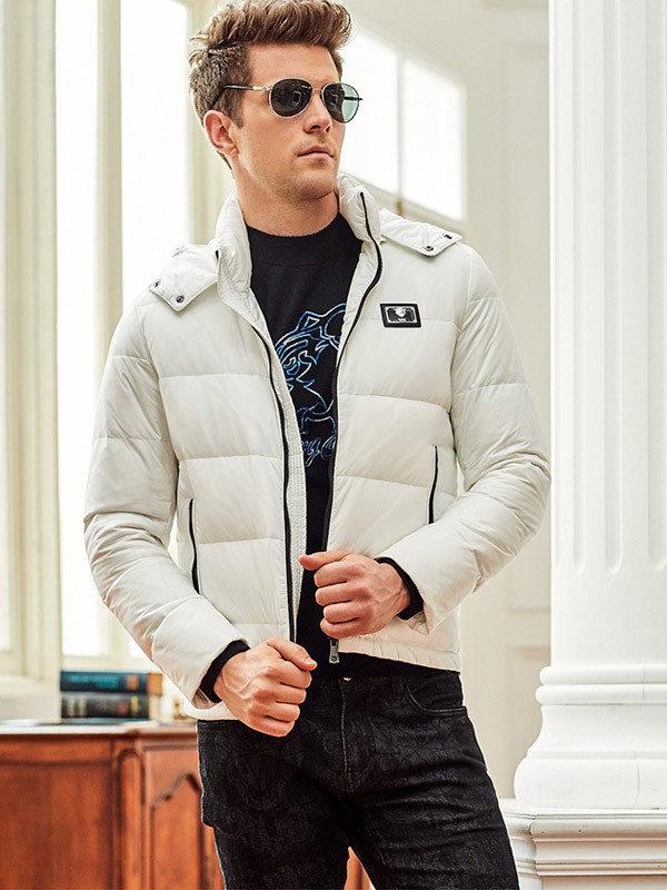 威杰思男装2021秋冬季白色印花羽绒服