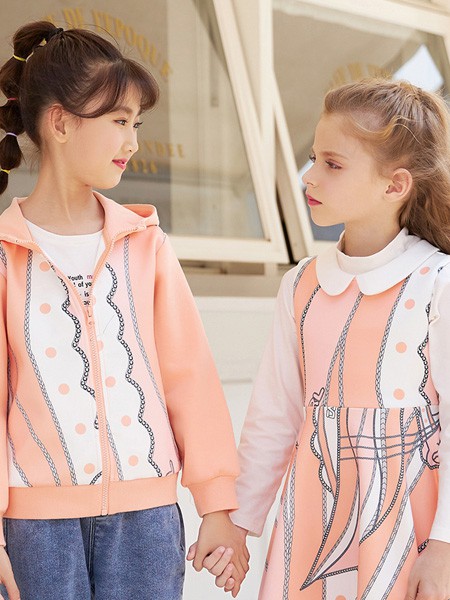 卡儿菲特童装2021秋冬季橙色印花外套