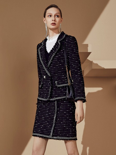 奥菲曼2021秋冬季黑色格子套装