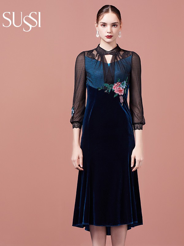 古色2021秋冬季藏蓝色刺绣连衣裙