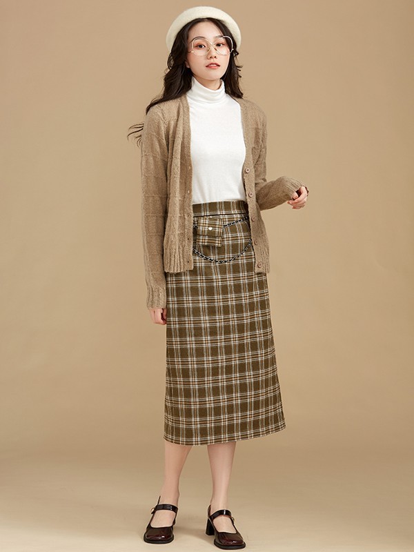 费依2021秋冬季棕色格子包臀裙