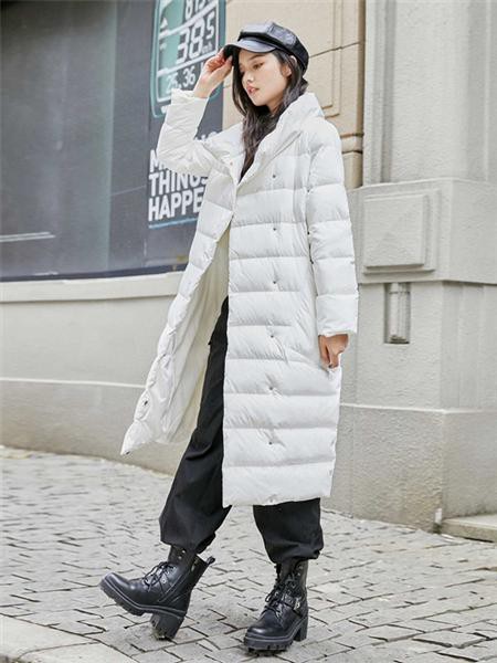 veromoda2021秋冬季白色长款羽绒服