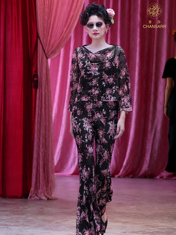 香莎女装2022春夏季黑色印花阔腿裤