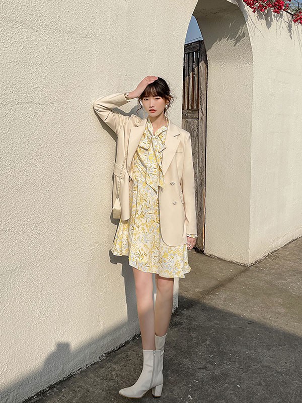 方示2022春夏季黄色印花连衣裙