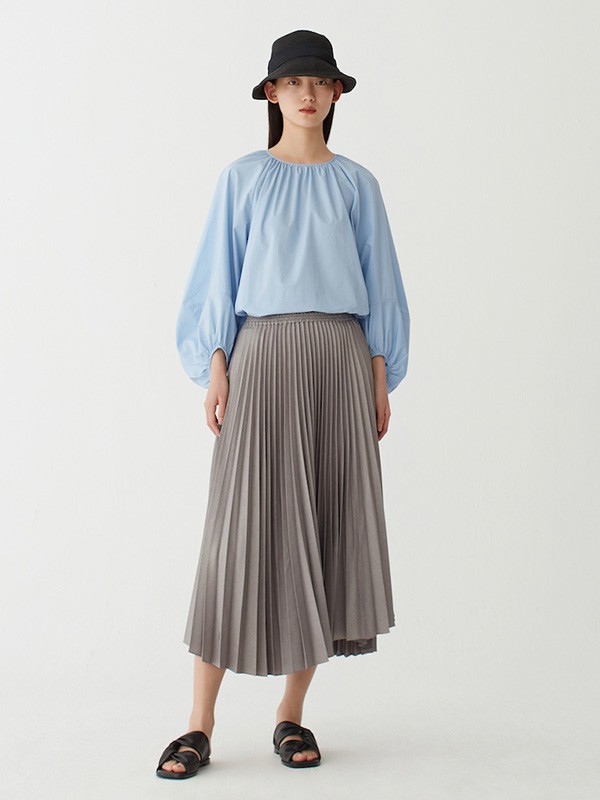 噢姆女装2022春夏季灰色长款百褶裙