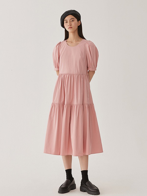 噢姆女装2022春夏季粉色长款连衣裙