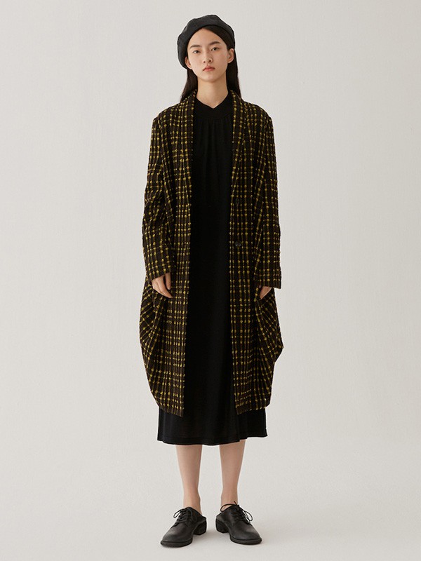 噢姆女装2022春夏季黑色格子外套