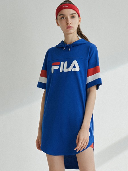 斐乐运动装2022春夏季蓝色印花卫衣裙