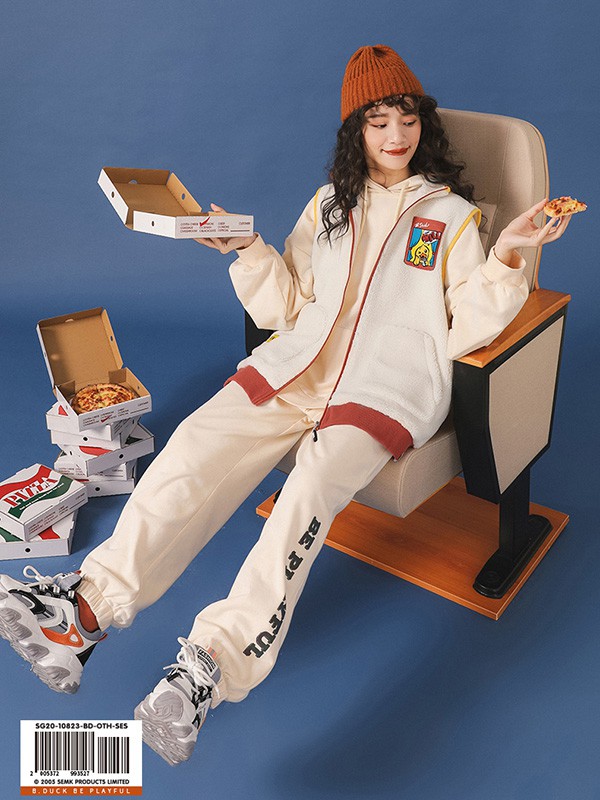 小黄鸭休闲装2022春夏季白色字母长裤