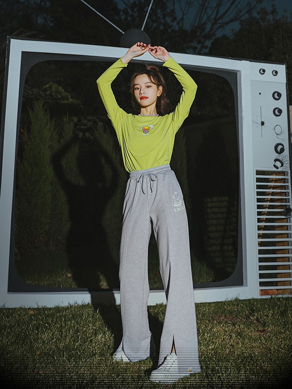 小黄鸭休闲装2022春夏季灰色高腰阔腿裤