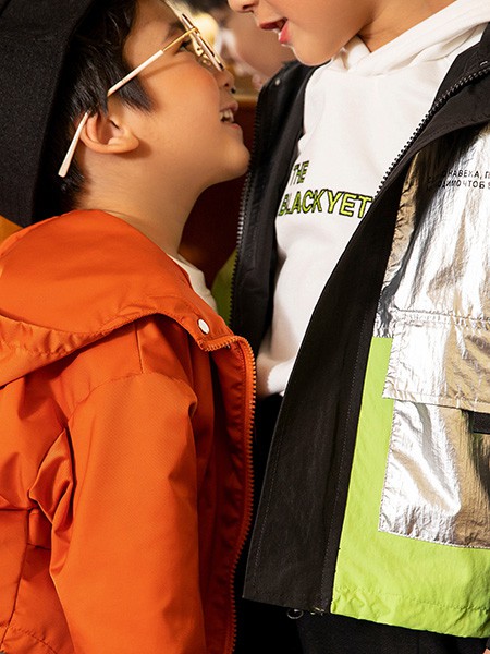 炒饭童装2021秋冬季橙色纯色外套