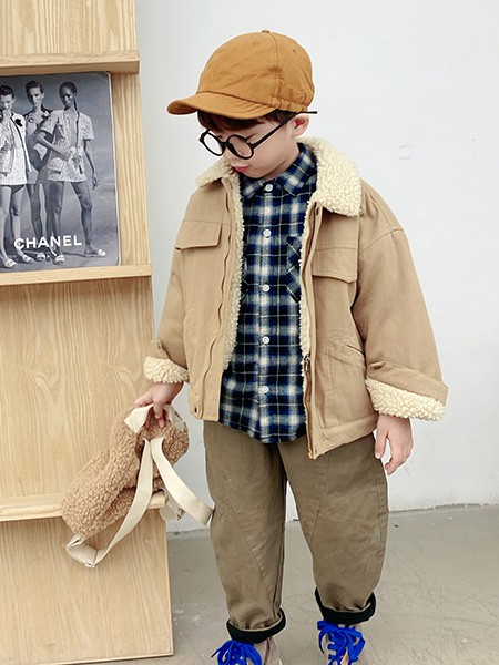 炒饭童装2021秋冬季卡其色纯色外套