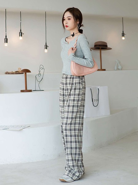 谜秀女装2022春夏季蓝色纯色T恤