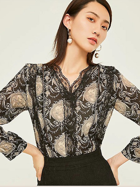 思慕缇2022春夏季黑色印花雪纺衫