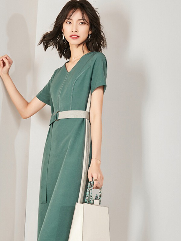 樱花蔓舞2022春夏季绿色纯色连体裤