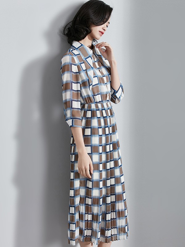 樱花蔓舞2022春夏季灰色格子连衣裙