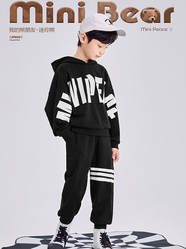 MiniPeace童装2022春夏季黑色字母卫衣