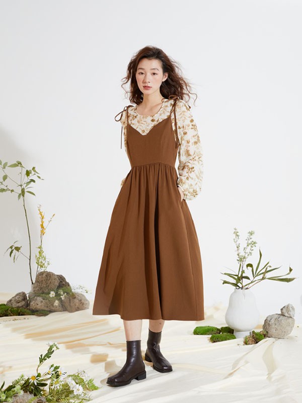 D.SIGN女装2022春夏季驼色收腰吊带裙