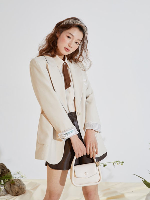 D.SIGN女装2022春夏季米色纯色西装