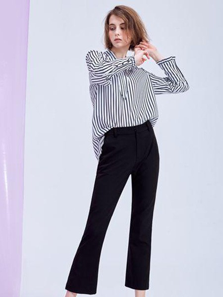 M.STUDIO女装2022春夏季白色条纹雪纺衫