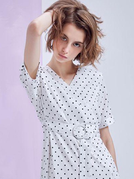 M.STUDIO女装2022春夏季白色波点连衣裙