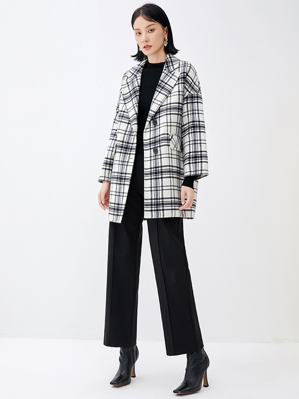 恩瑞妮女装2021秋冬季白色格子大衣