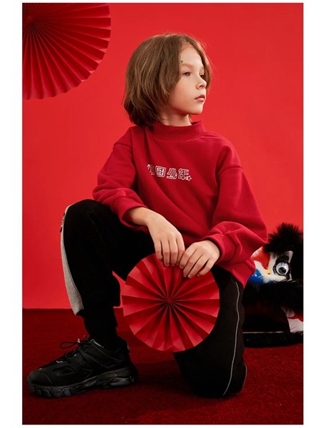 植木2021秋冬季红色字母T恤