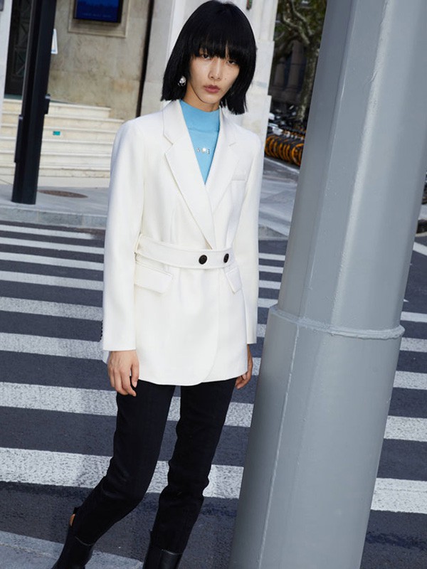 纳俪2021秋冬季白色纯色西装