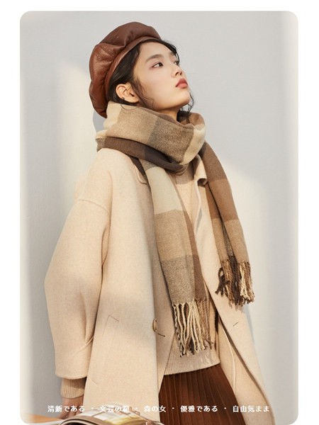 紫涵2021秋冬季米色纯色大衣