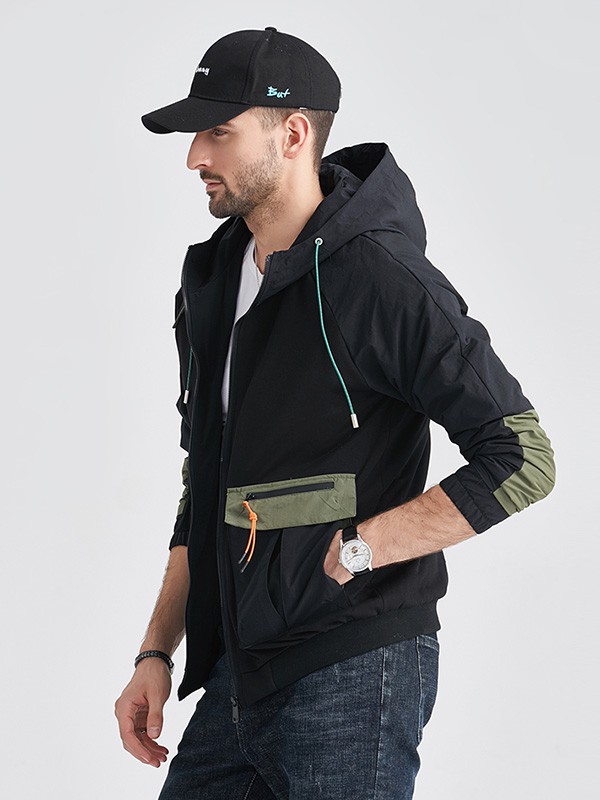 乔克马丁2022春夏季黑色印花外套