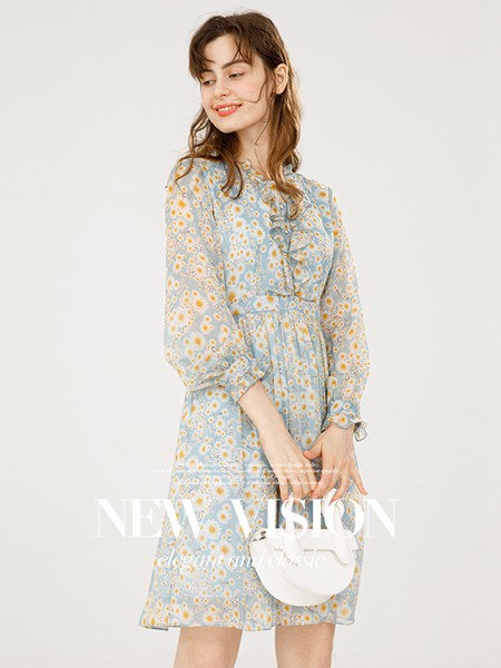 杰西2022春夏季绿色印花连衣裙