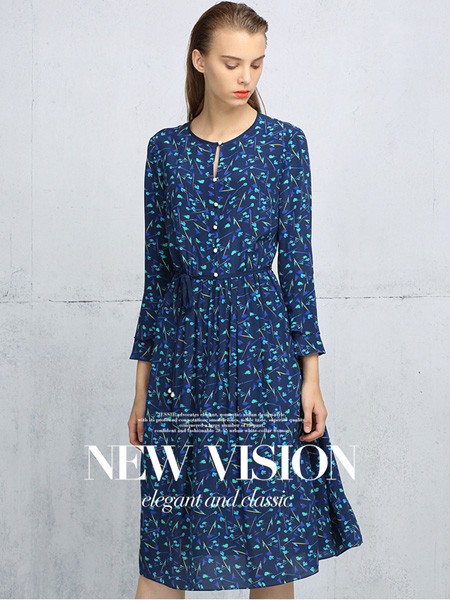 杰西2022春夏季蓝色印花连衣裙