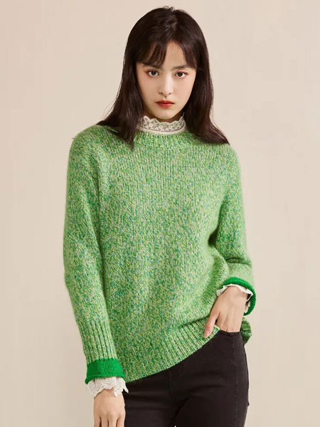 费依女装2021秋冬季绿色纯色毛衣