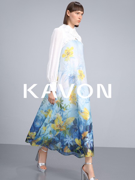 卡汶2022春夏季白色印花连衣裙